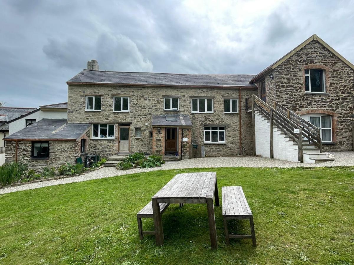 The Old Rectory Glebe House In Jacobstow 10 Mins To Widemouth Bay And Crackington Haven,15 Mins Bude,20 Mins Tintagel, 27 Mins Port Issac Exteriör bild